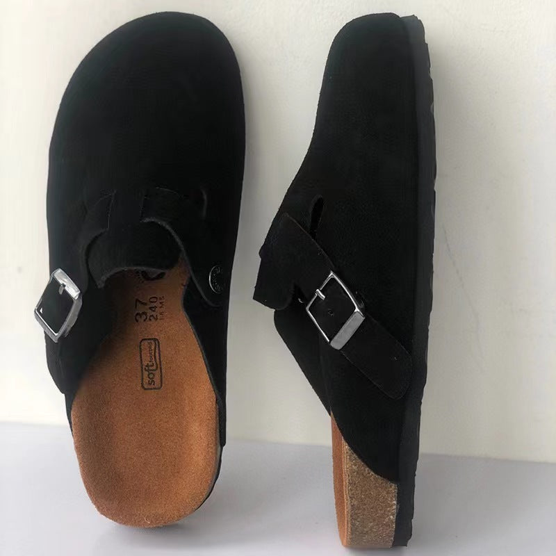"Sandales Boston en cuir unisexe, élégantes et confortables, design moderne en cuir beige pour un style contemporain."