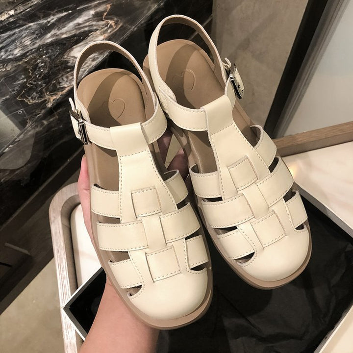 "Sandales confortables et élégantes pour femmes, sangle ajustable, semelle moelleuse, idéales pour l'été."