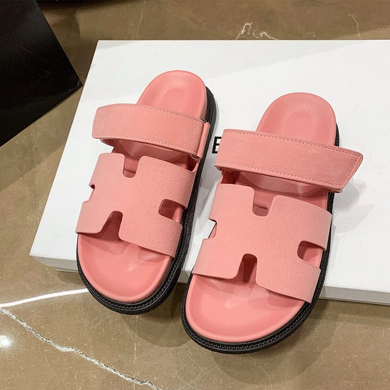 Sandales élégantes en néoprène noir, confortables pour l'été avec soutien amorti pour hommes. Idéal pour sorties estivales.