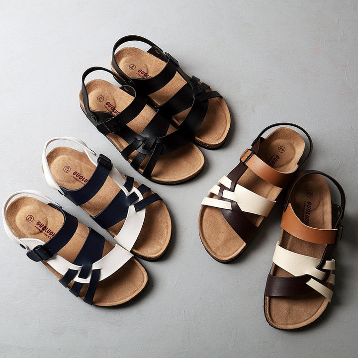 "Sandales femme en cuir marron sombre, élégantes et confortables, avec semelle rembourrée et design chic pour toute occasion.