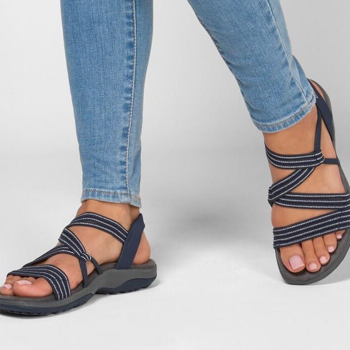 Sandales orthopédiques femme, à brides ajustables, semelle ergonomique, style élégant, synthétique doux et respirant.