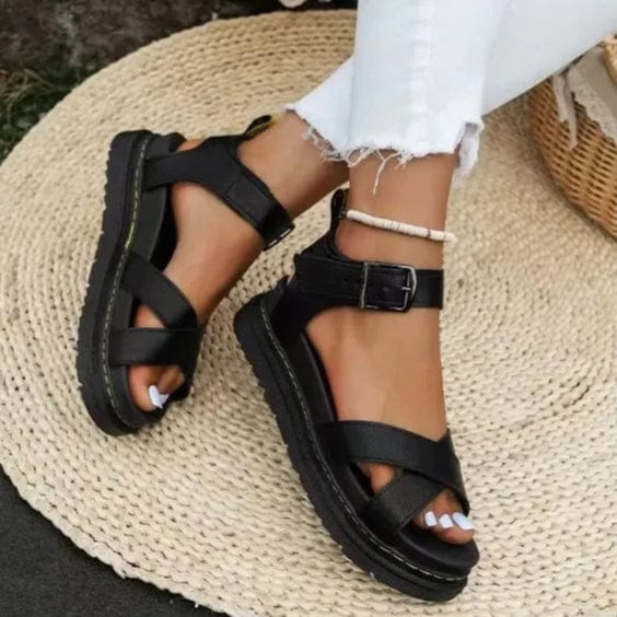 Sandales orthopédiques femme modernes, respirantes et élégantes, en noir avec semelle ergonomique pour confort et style estiv