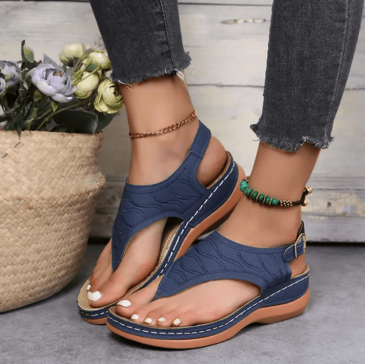 "Sandales orthopédiques légères pour femme avec soutien, semelle antidérapante et couleurs variées pour confort extrême."