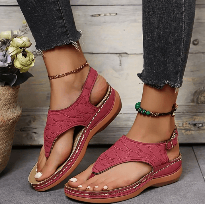 "Sandales orthopédiques légères pour femme avec soutien, semelle antidérapante et couleurs variées pour confort extrême."