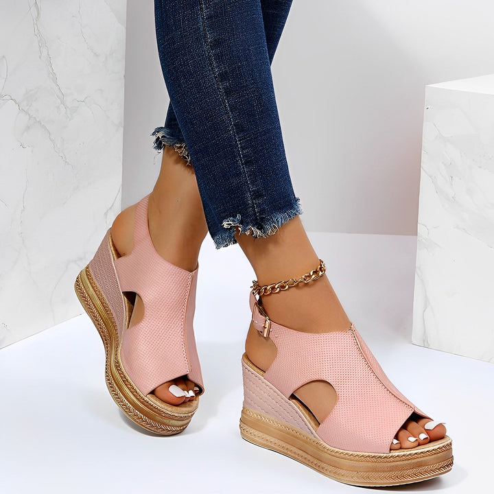 "Sandales orthopédiques Rosalie pour femme, élégantes, semelle légère, disponibles en plusieurs couleurs, confort ultime."