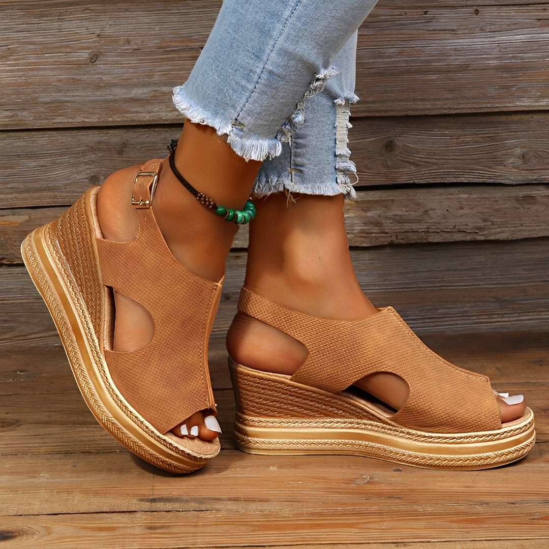 "Sandales orthopédiques Rosalie pour femme, élégantes, semelle légère, disponibles en plusieurs couleurs, confort ultime."