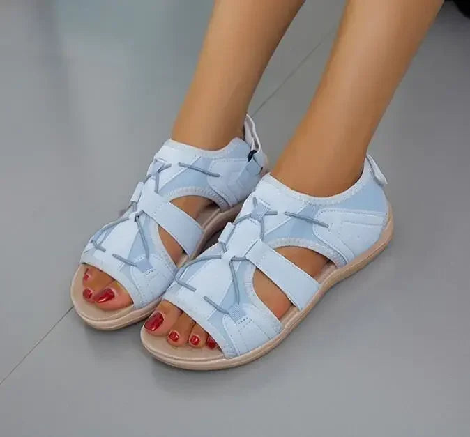 "Sandales pour femmes élégantes et confortables, couleur kaki, avec semelle antidérapante et soutien plantaire supérieur."