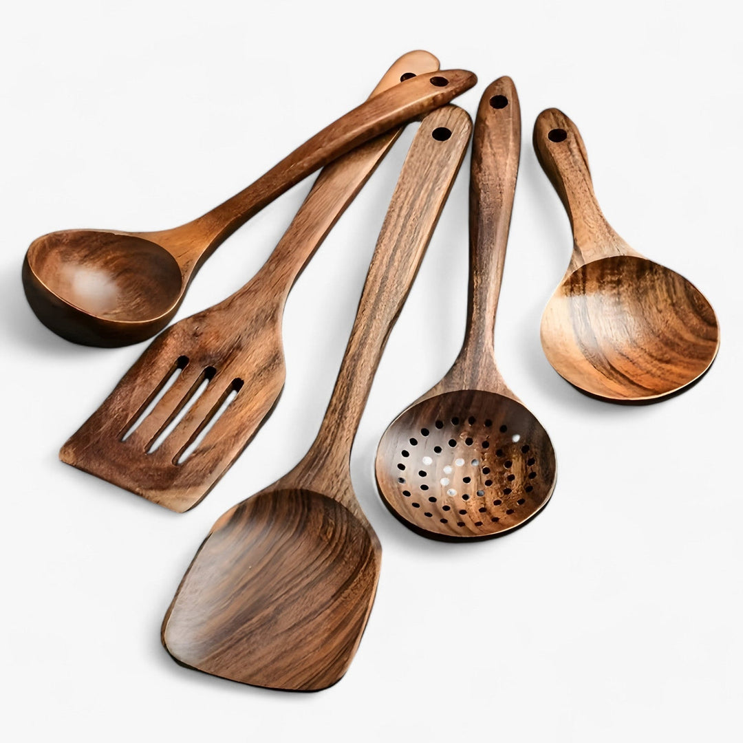 "Set d'ustensiles de cuisine en bois naturel 11 pièces EcoWood, design élégant, idéal pour surface antiadhésive."