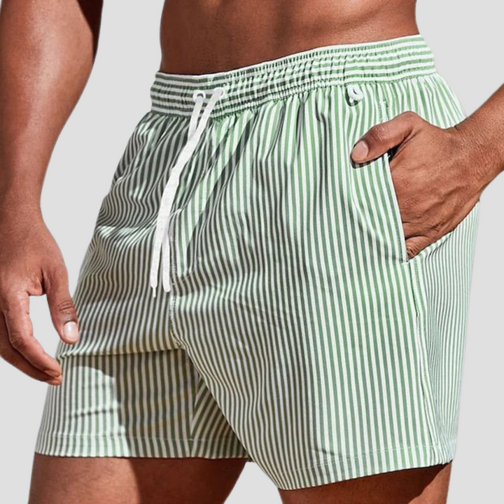 Short de bain à rayures pour hommes, style décontracté et élégant, taille élastique et poches latérales.