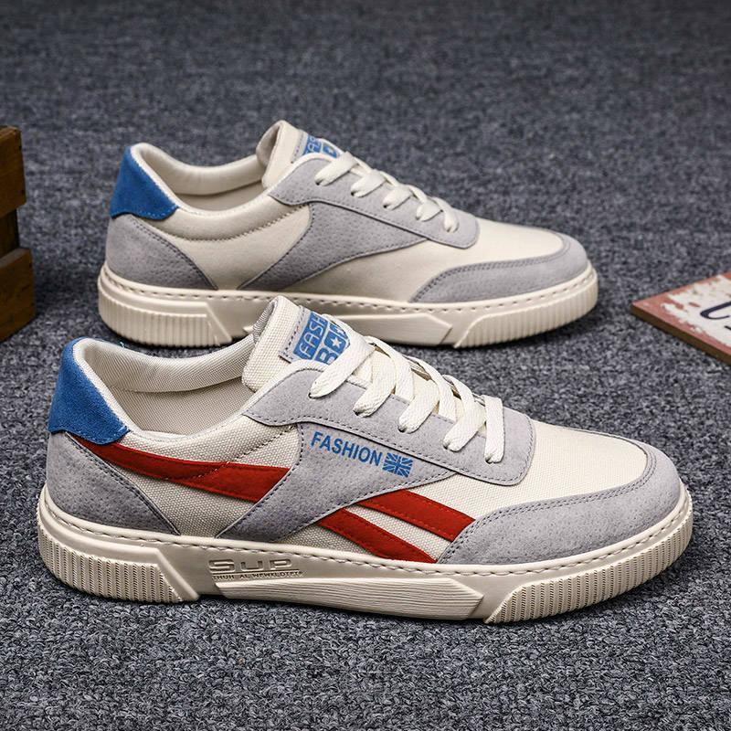 "Sneakers homme élégantes, lignes épurées, couleur neutre, semelle robuste, style polyvalent, confort quotidien assuré."