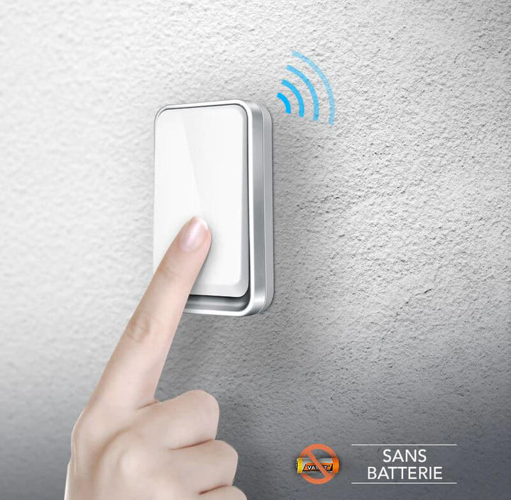 "Sonnette sans fil écologique sans batterie, installée près d'une porte, étanche et durable, avec indicateur LED."