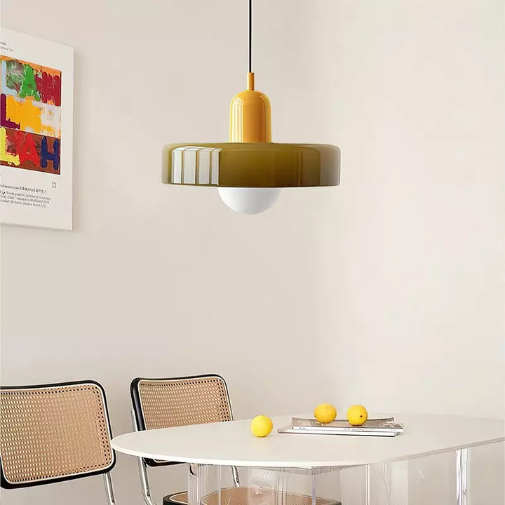 "Suspension Bauhaus moderne, verre coloré, ajustable, style vitrail, couleurs blanc, orange, vert, pour extérieur élégant."