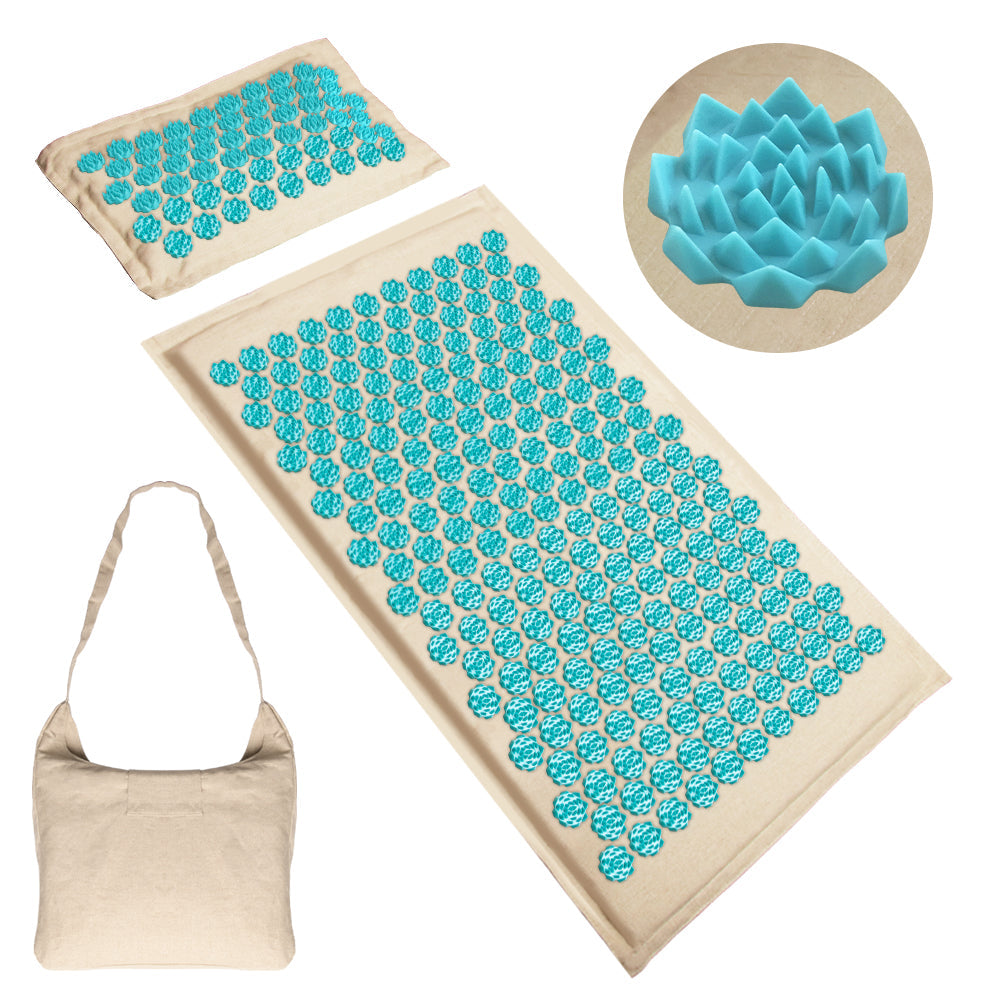 "Tapis d’acupression vert avec oreiller plat, picots blancs pour relaxation, soulagement muscles dos et cervicales."