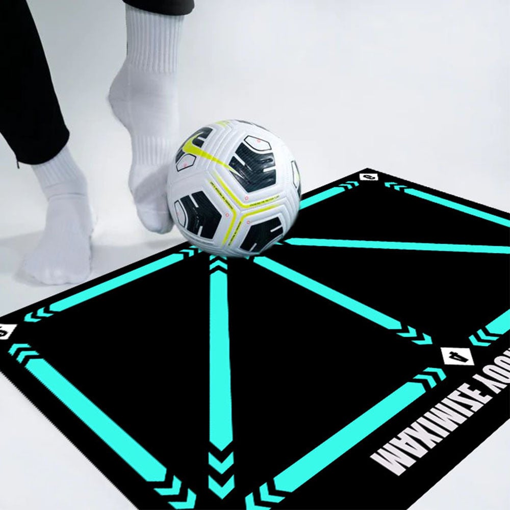 Tapis de football 90x60 cm avec surface antidérapante, idéal pour l'entraînement et améliorer les compétences balle au pied.
