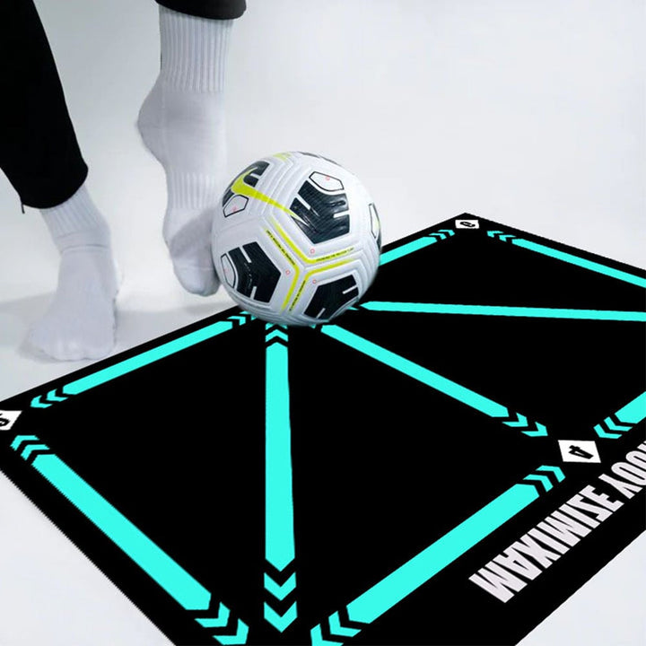 Tapis de football 90x60 cm avec surface antidérapante, idéal pour l'entraînement et améliorer les compétences balle au pied.