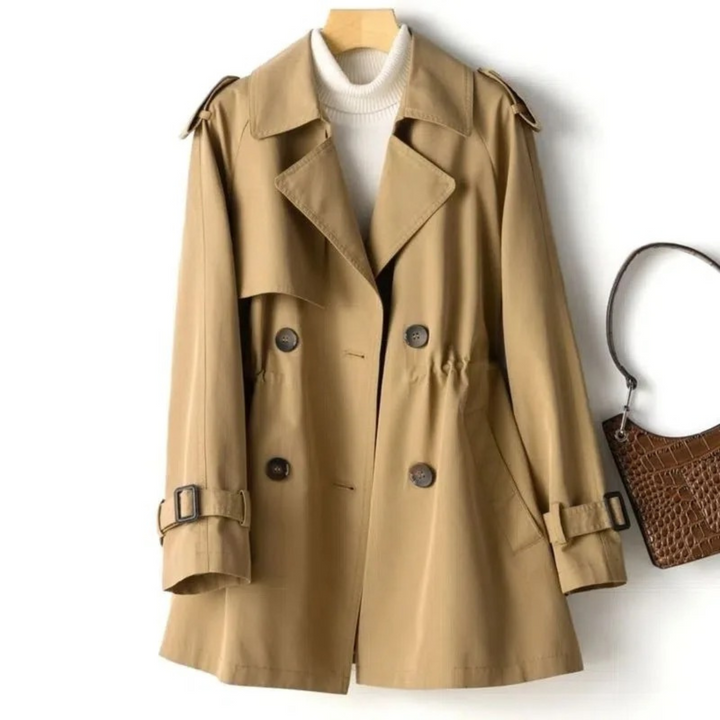 "Trench-coat femme moderne en tissu haut de gamme, élégant et confortable, pour une allure sophistiquée et décontractée."