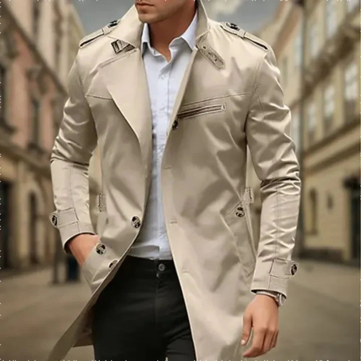 "Trench-coat imperméable homme double boutonnage, coupe élégante beige, pour style formel et protection pluie."