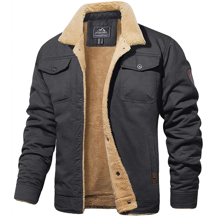 "Veste bombardier homme vintage Dirk, coupe classique, détails modernes, chaleur hivernale, élégance intemporelle."