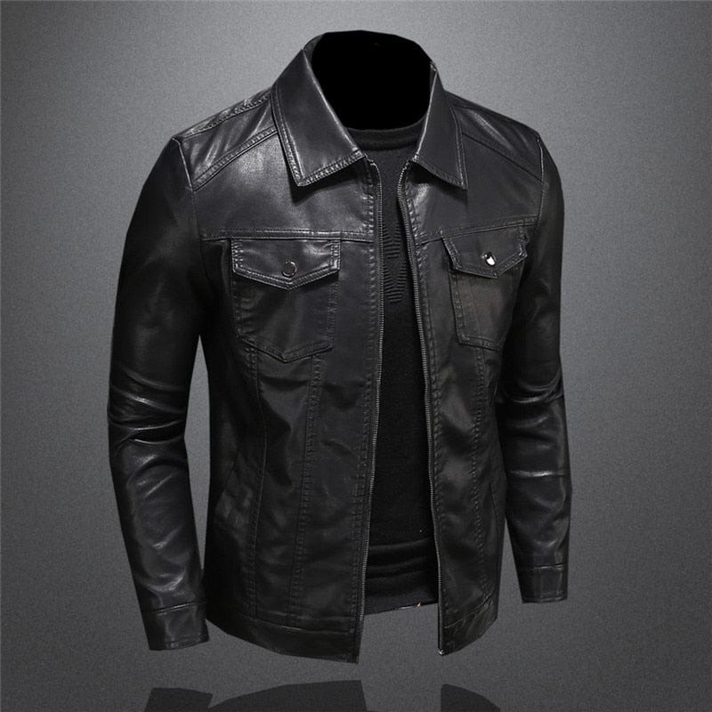 "Veste de moto en cuir noir pour homme, élégante, ajustée, idéale pour style moderne et occasions formelles."