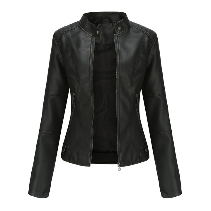 Veste en cuir camel pour femmes, chic et polyvalente, en cuir souple, apportant élégance et confort à toutes occasions.