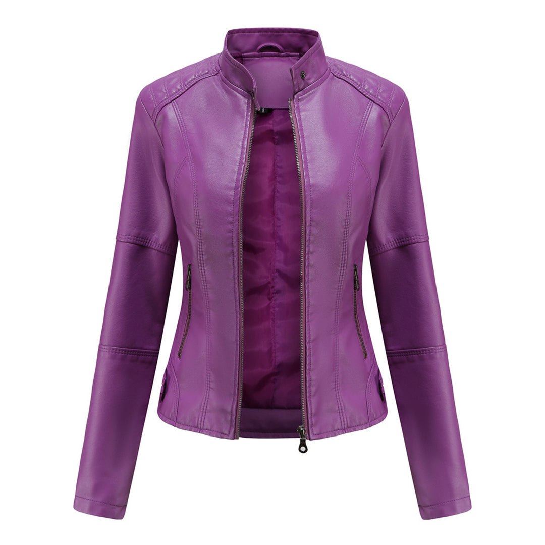 Veste en cuir camel pour femmes, chic et polyvalente, en cuir souple, apportant élégance et confort à toutes occasions.