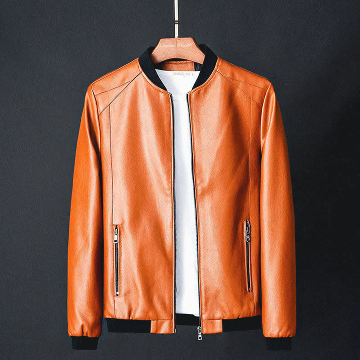 "Veste en cuir homme élégante, vue avant, coupe ajustée, couleur noire, style urbain pour une allure raffinée et moderne"