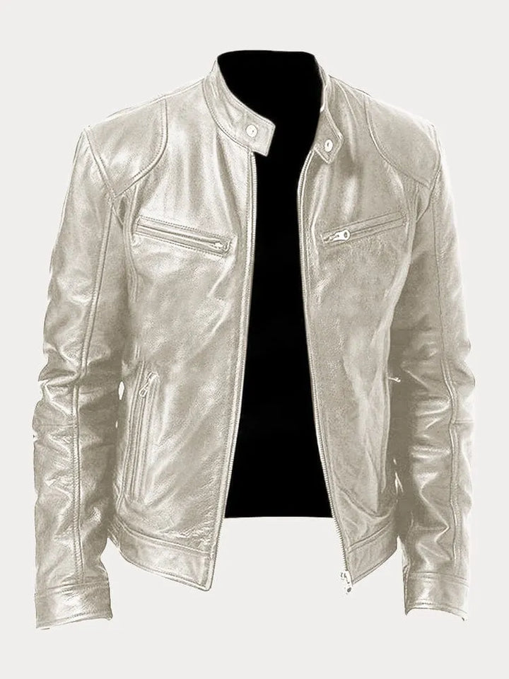 "Veste en cuir moto homme, ajustée avec poches zippées, design moderne, cuir premium noir, look élégant et pratique."