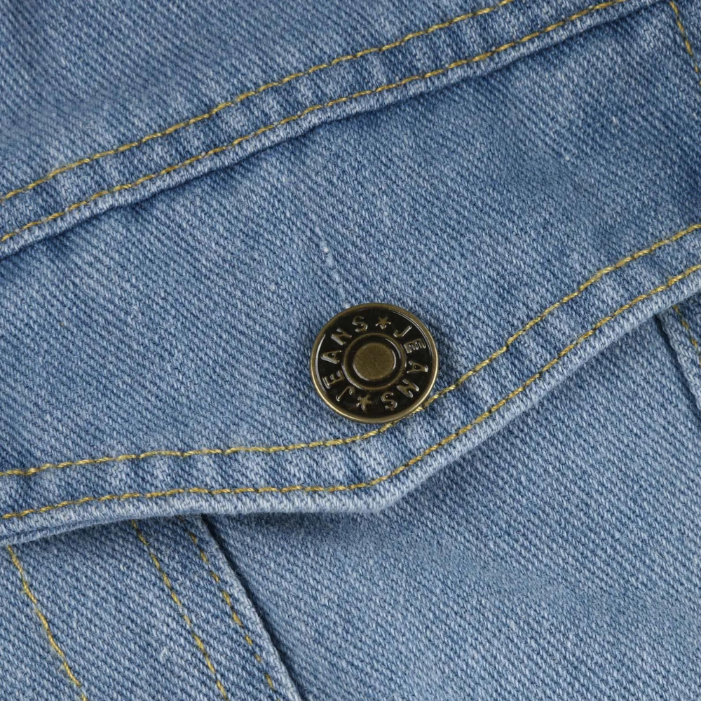 "Veste en denim de luxe noir pour femme avec coupe ample, élégante et polyvalente, idéale toutes saisons intermédiaires"