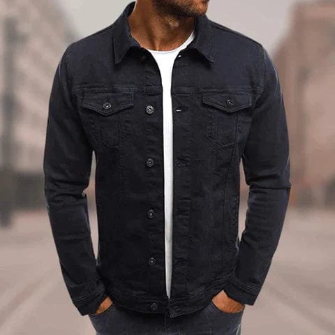 "Veste en jean homme streetwear urbaine, denim bleu, pochettes, coutures contrastées, moderne et élégante"