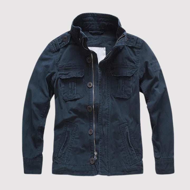 "Veste en jean rétro pour femmes, style vintage avec poches, tissu bleu résistant idéal pour toutes saisons."