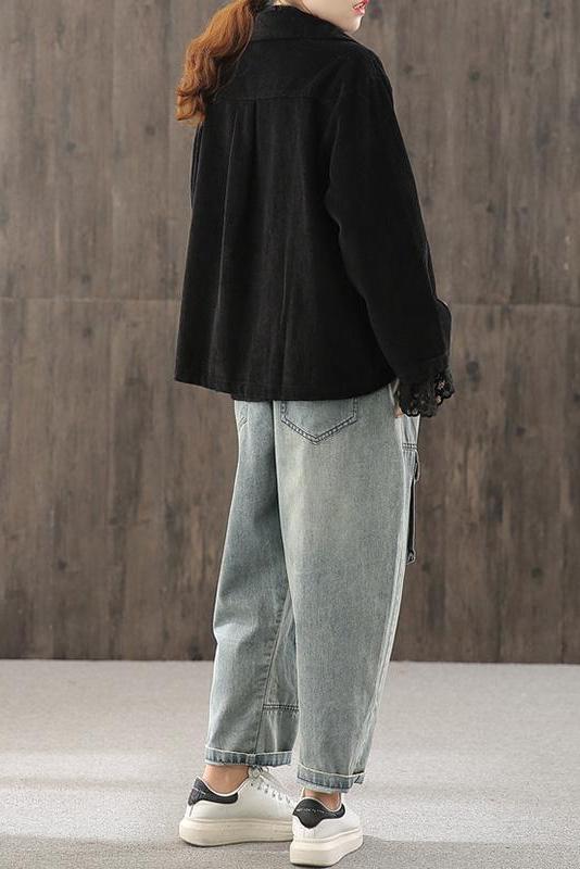 Veste femme élégante avec poches, coupe flatteuse. Manteau polyvalent pour toutes les saisons et occasions.