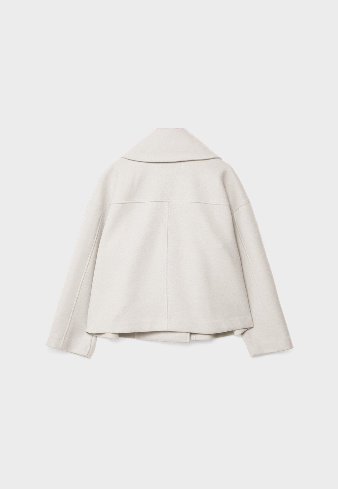 "Veste femme moderne chic, double poitrine, courte, vue avant, élégante, ajustement parfait, look professionnel"