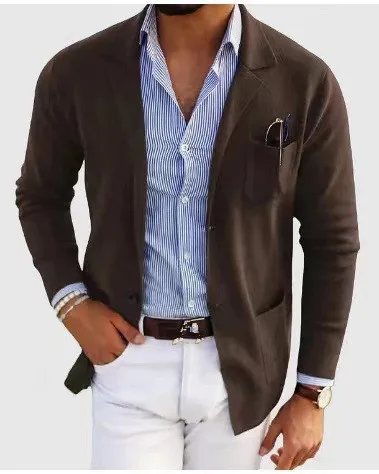 "Veste homme légère en tissu respirant beige, coupe élégante et minimaliste, idéale pour un style décontracté ou pro."