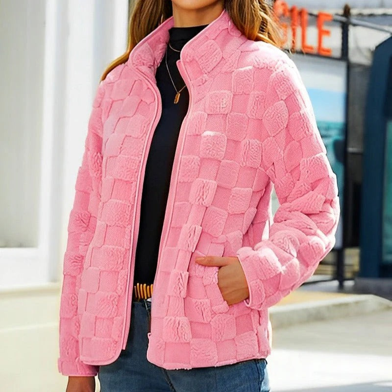 "Veste polaire douce pour homme, fermeture éclair, design moderne épuré, disponible en plusieurs couleurs."