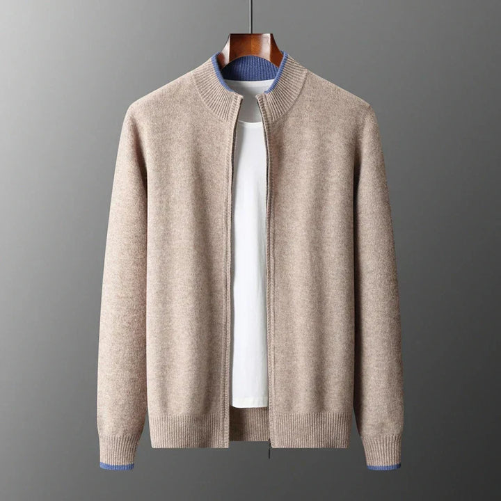 "Veste zippée pour homme en cachemire, élégante et chaleureuse, idéale pour temps frais, facile à combiner et entretenir."